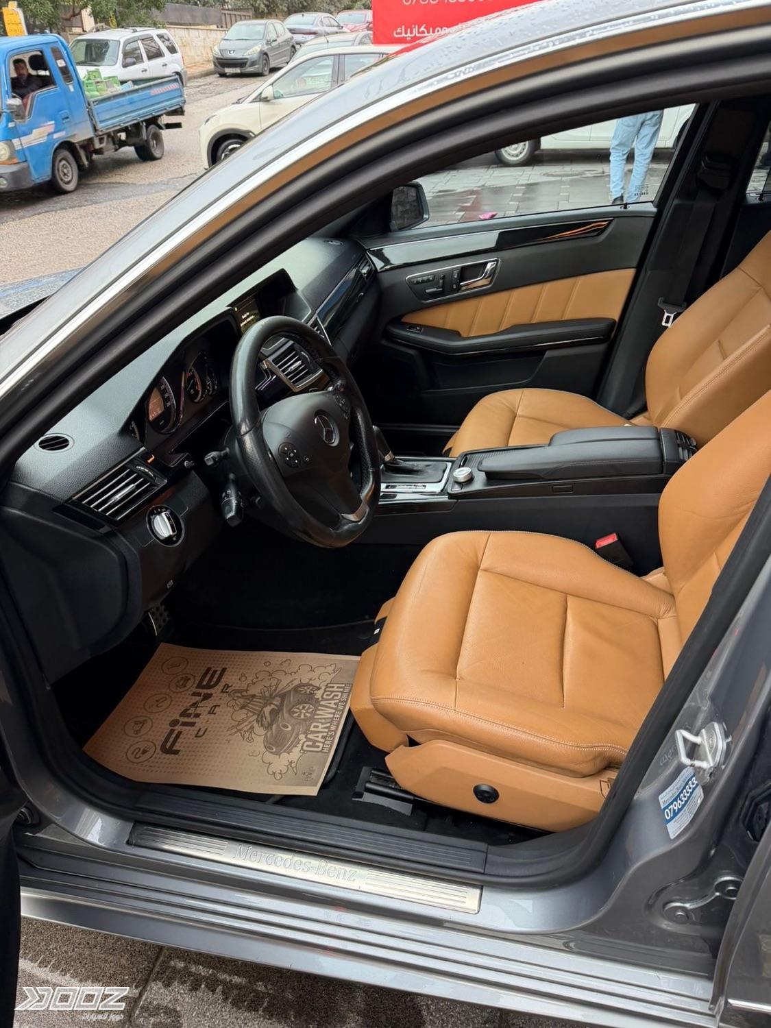 Mercedes E200 2010 for sale in Ramtha