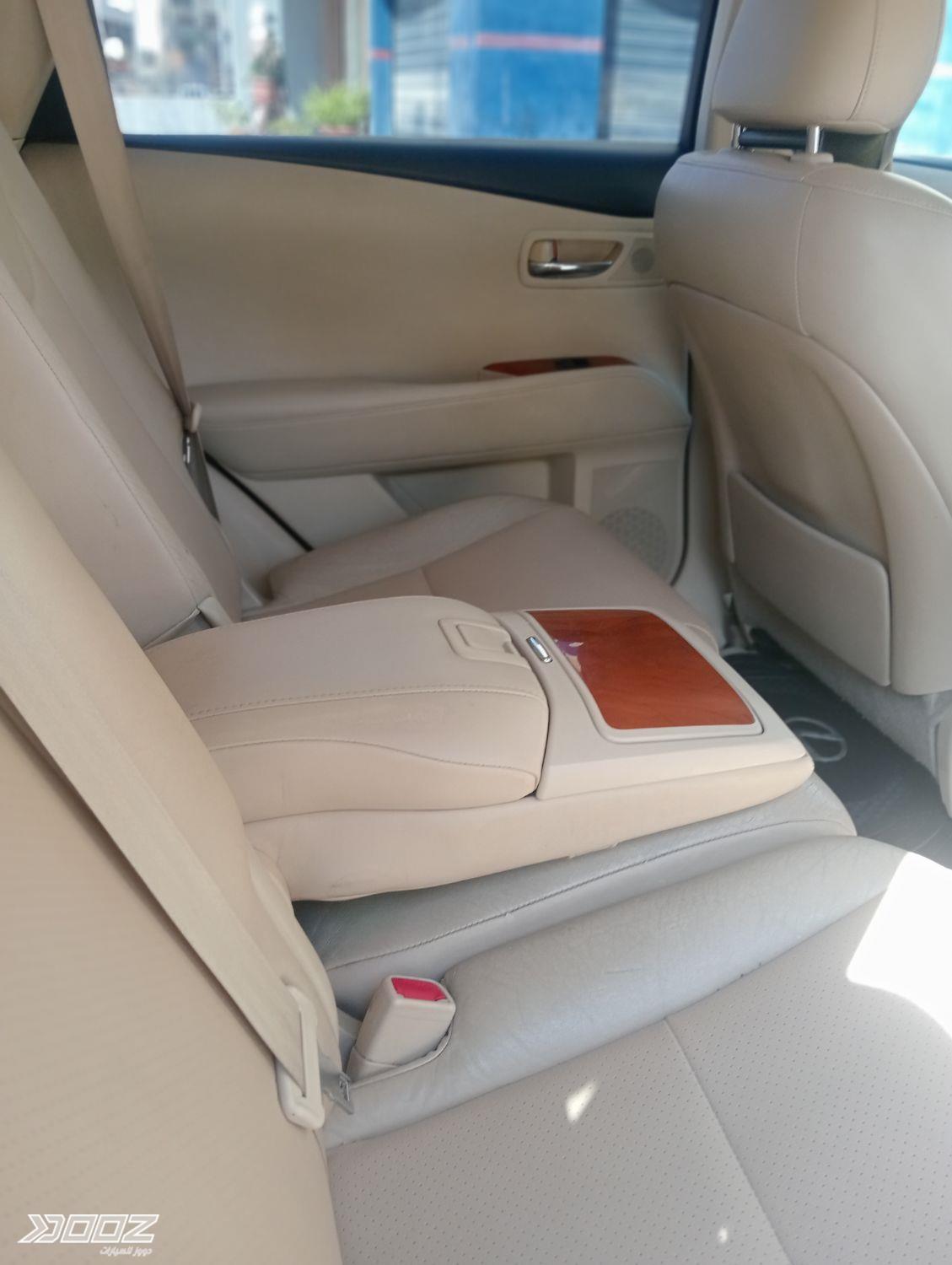 لكزس RX450H 2010 للبيع في عمان