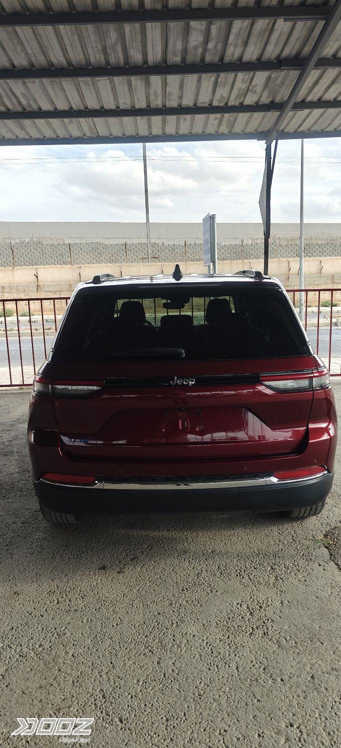 Jeep Grand Cherokee 2023 للبيع في الزرقاء
