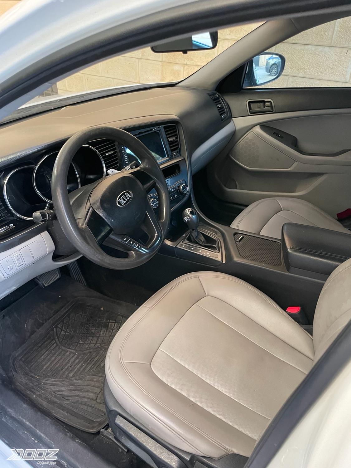 كيا Optima/K5 2013 للبيع في عمان