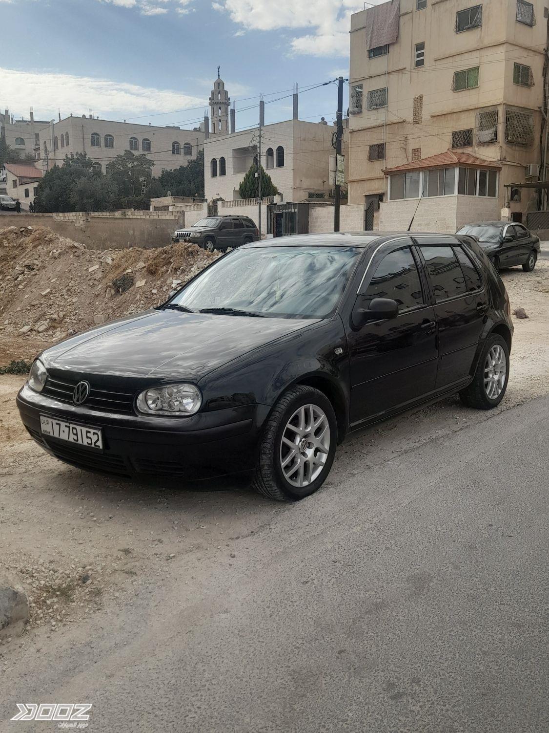 فولكس فاجن Golf 2004 للبيع في عمان