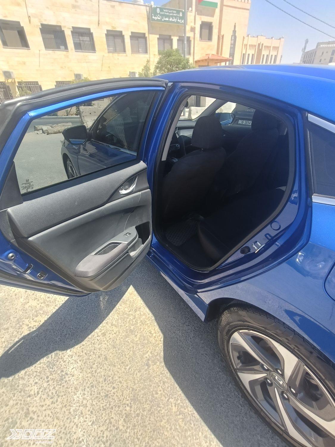 Honda Insight 2019 for sale in Ajloun