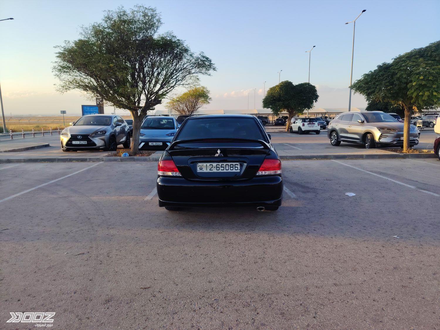 ميتسوبيشي Lancer 2004 للبيع في عمان