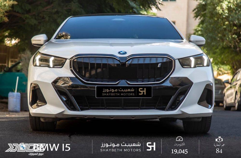 بي إم دبليو اي 5 اي درايف 40 2024 للبيع في عمان