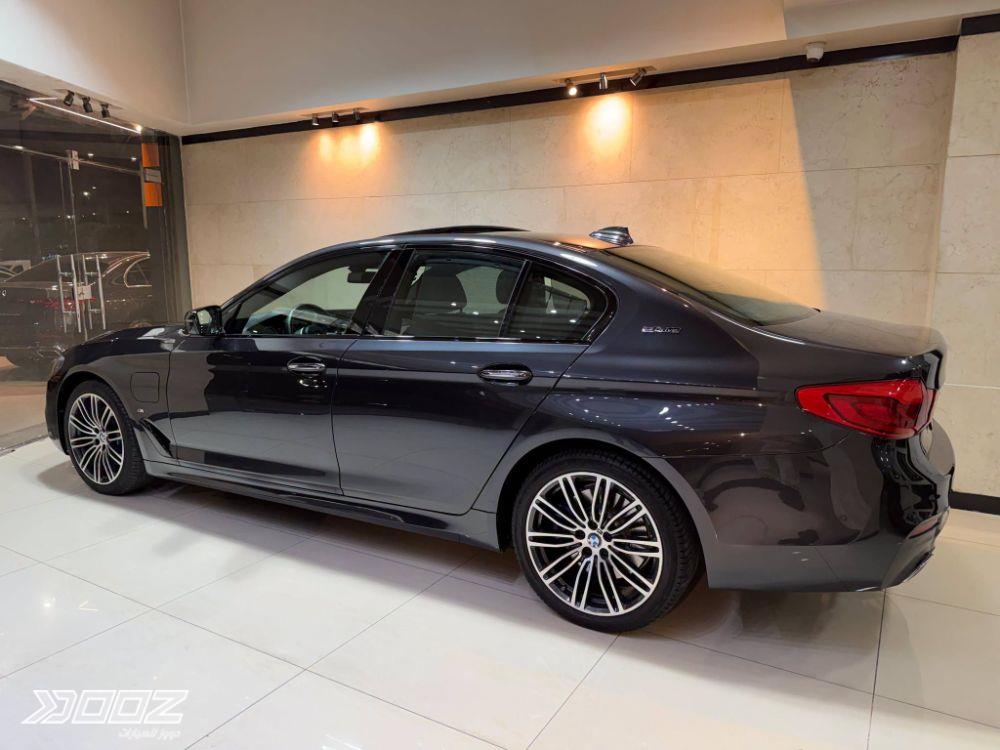 بي إم دبليو 530e 2018 للبيع في عمان
