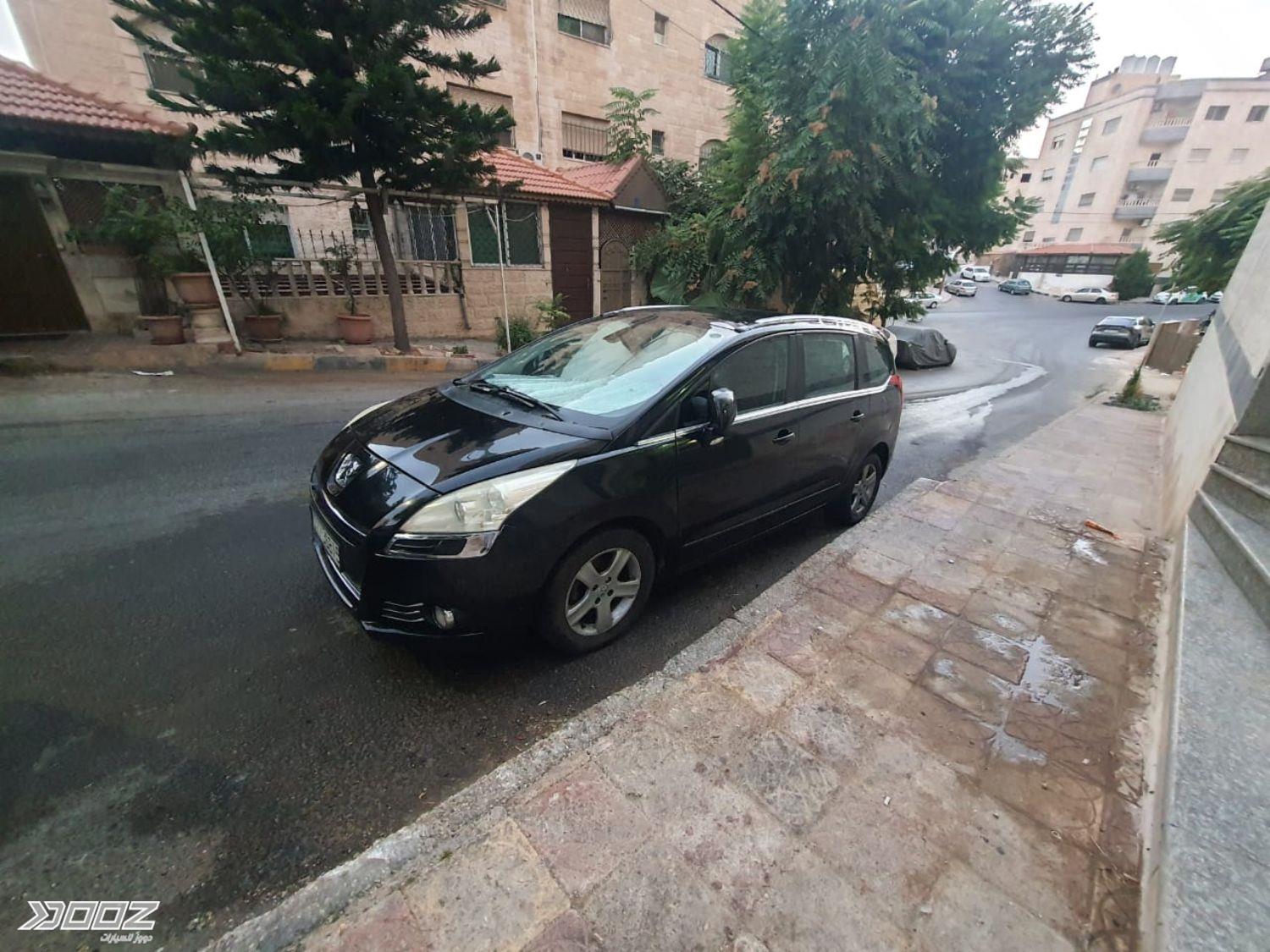 بيجو 5008 2011 للبيع في عمان