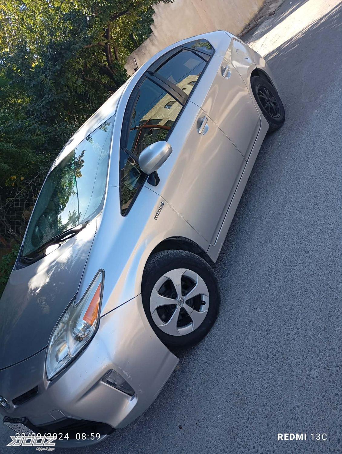 Toyota Prius 2013 for sale in Ajloun