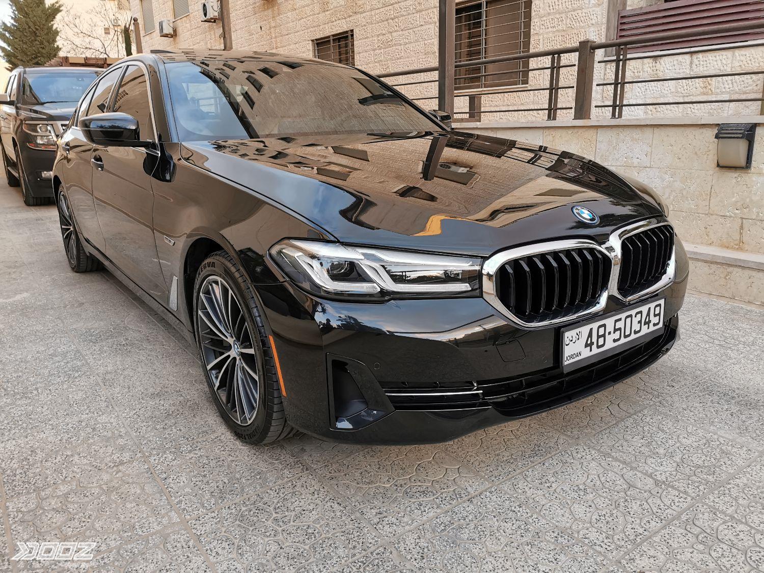 بي إم دبليو 530e 2022 للبيع في عمان