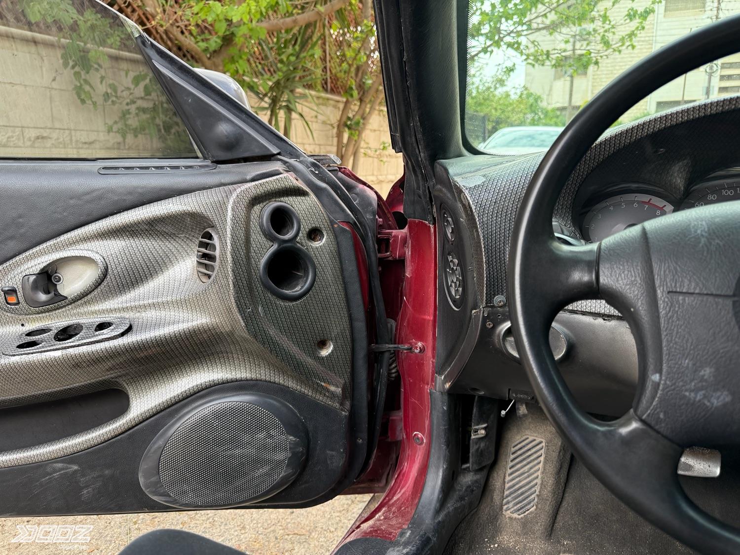 Hyundai Tiburon 2000 for sale in Amman