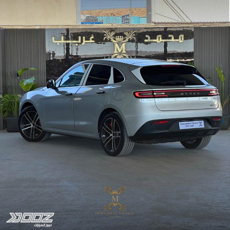 سيريس 5 2024 للبيع في الزرقاء-المنطقة الحرة