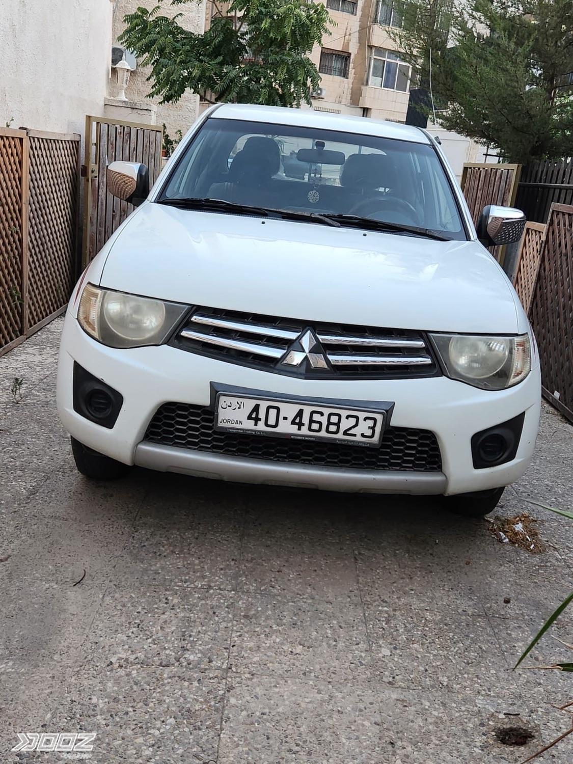 Mitsubishi L200 2015 for sale in Amman