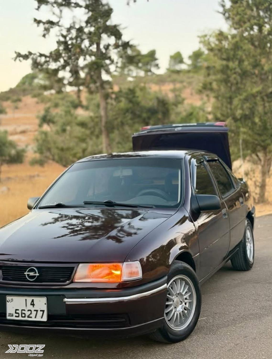 Opel Vectra A 1993 for sale in Amman