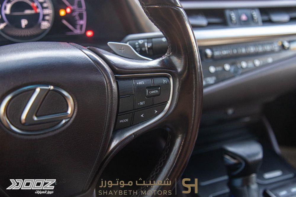 Lexus ES300H 2021 for sale in Amman