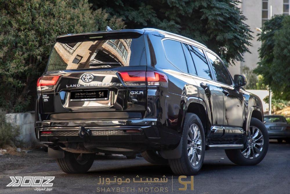 تويوتا لاند كروزر 2022 للبيع في عمان