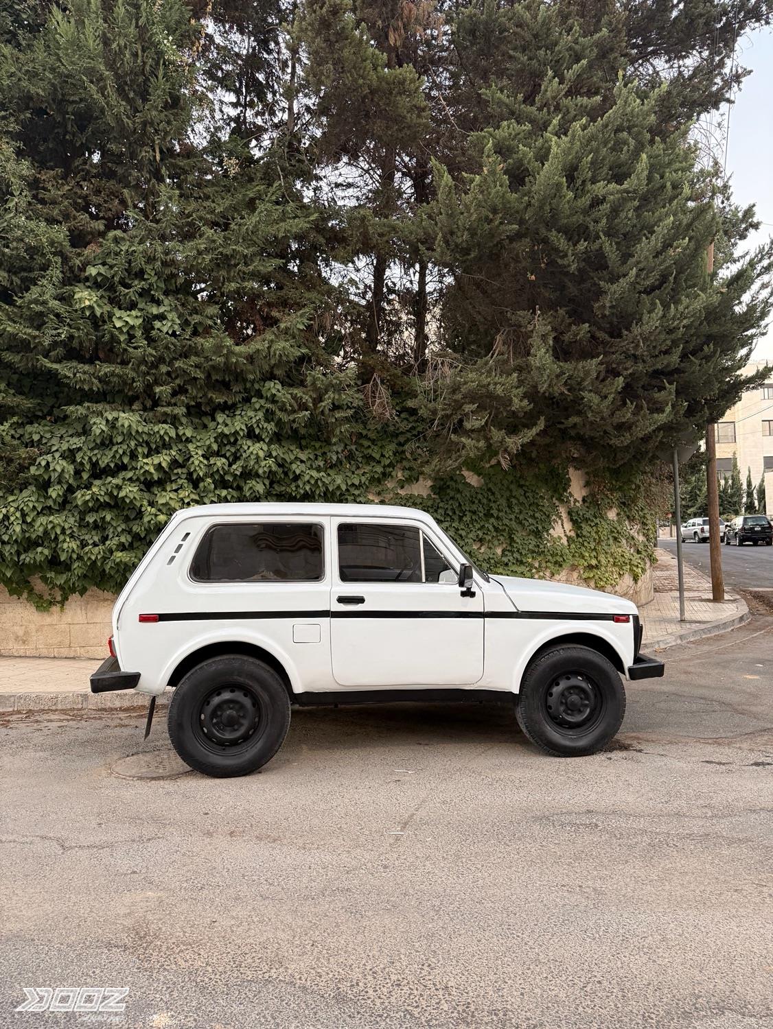 Lada Niva legend/URBAN 3 doors 1993 for sale in Amman