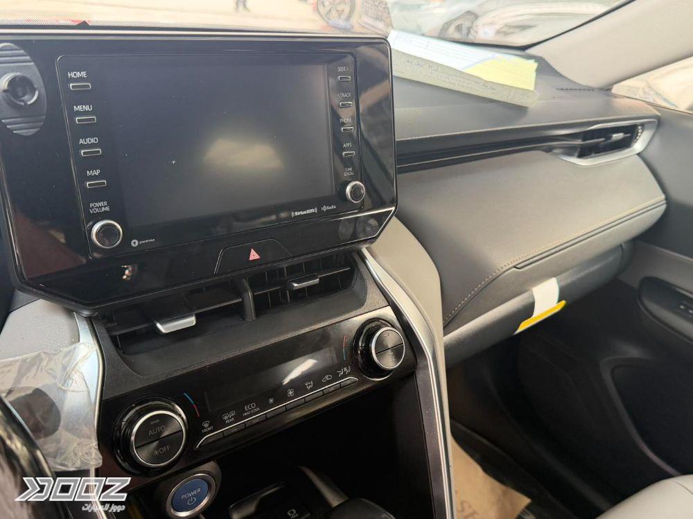 Toyota Venza 2021 for sale in Zarqa-freezone