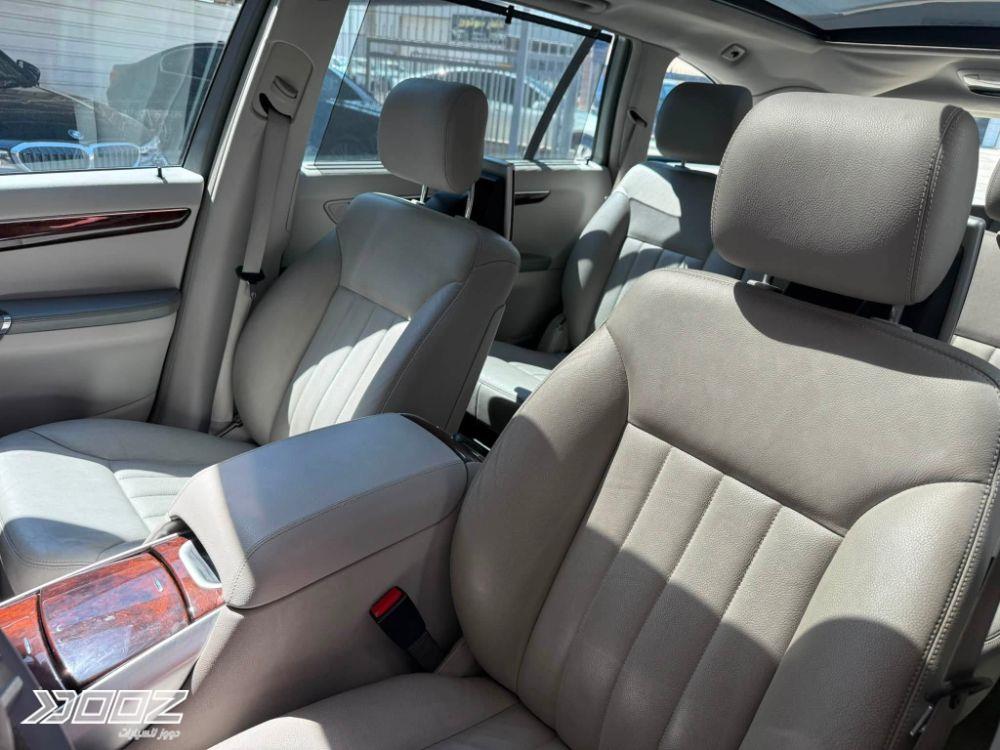 Mercedes R350 2009 for sale in Zarqa-freezone