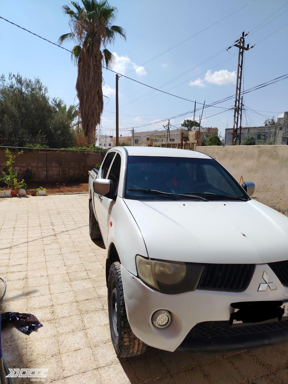 ميتسوبيشي L200 2009 للبيع في المفرق