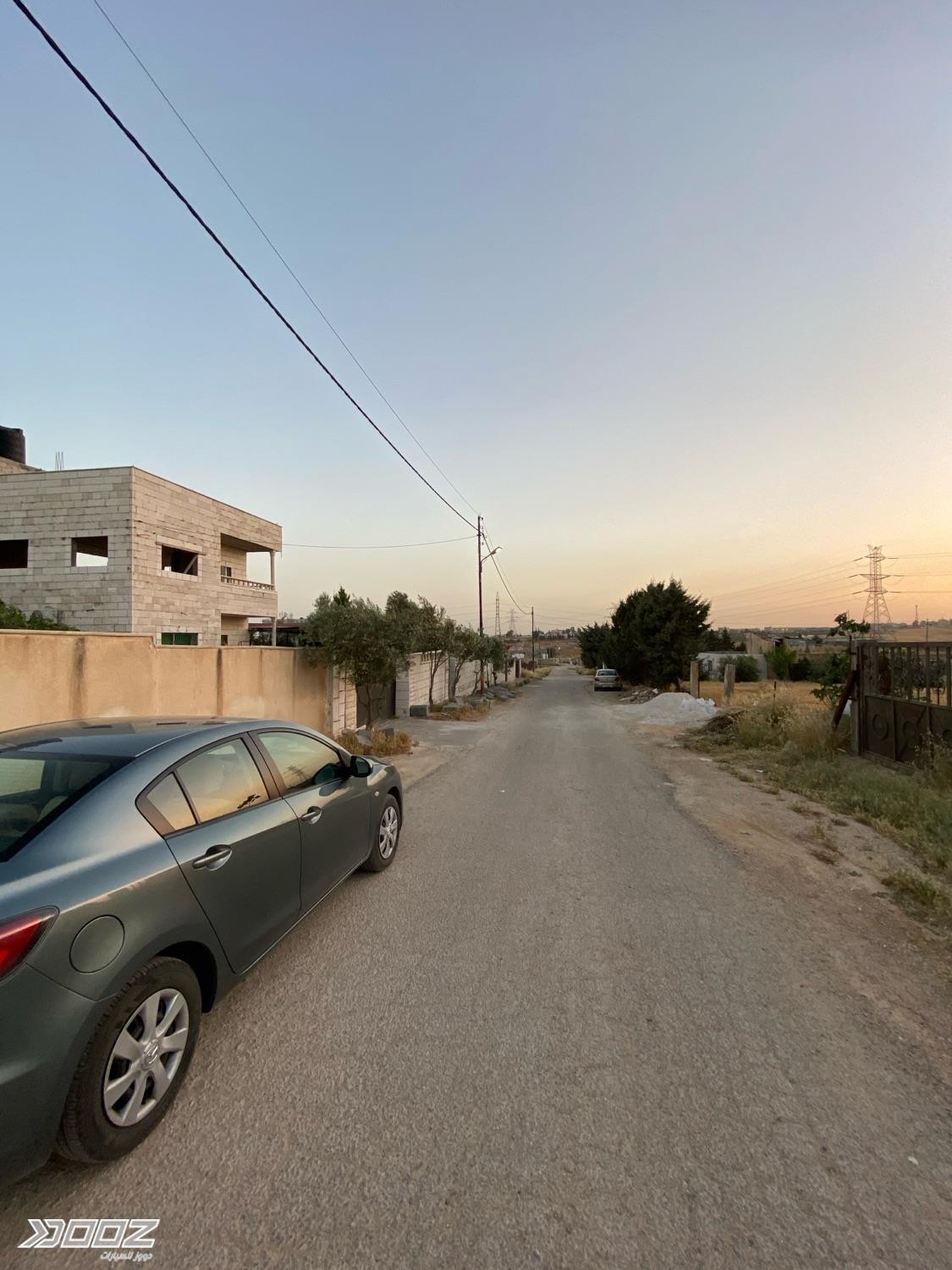 مازدا 3 2013 للبيع في عمان