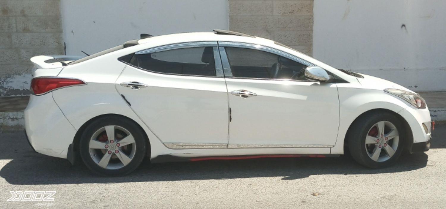 هيونداي افانتي 2012 للبيع في الرمثا