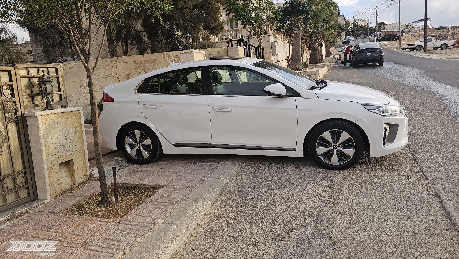 هيونداي Ioniq 2018 للبيع في عمان
