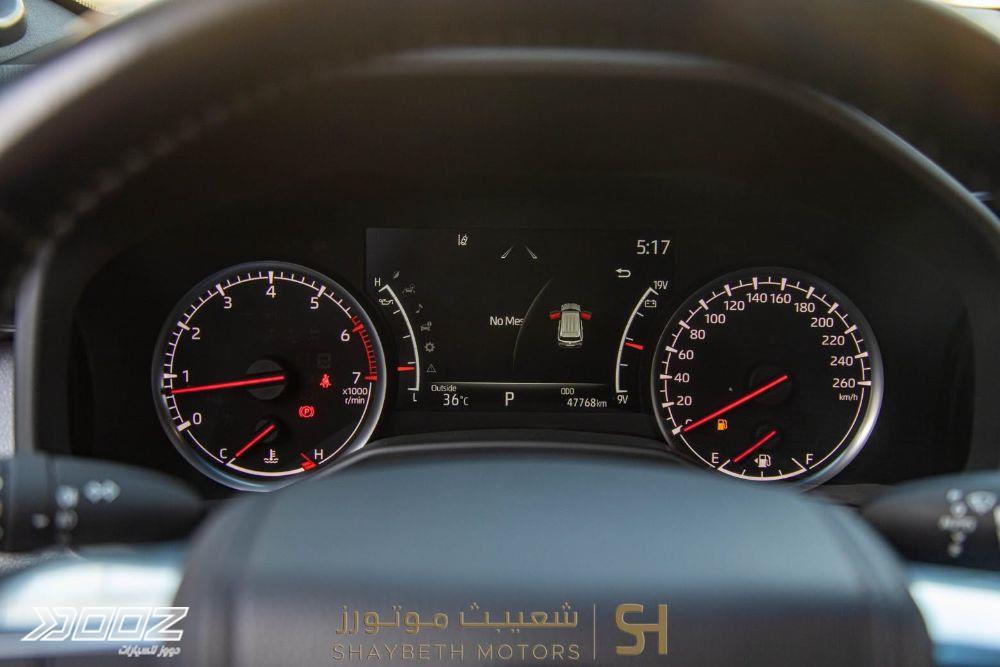 تويوتا لاند كروزر 2022 للبيع في عمان