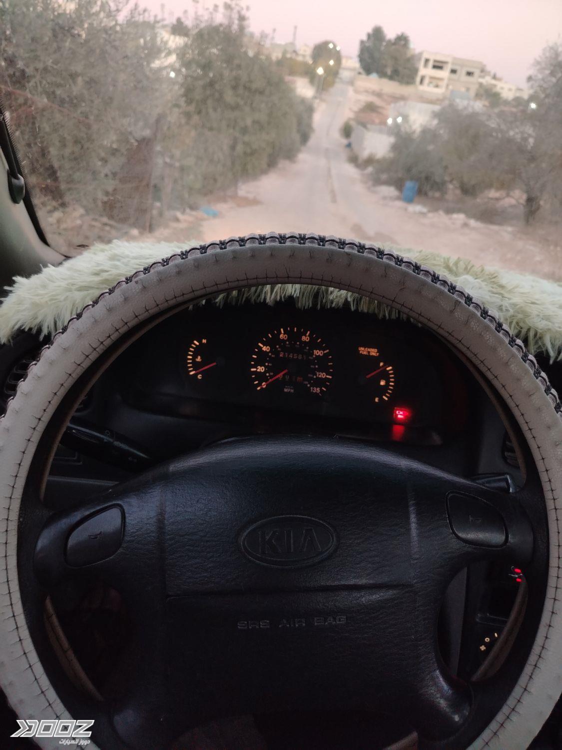 كيا Sephia 2 2001 للبيع في إربد