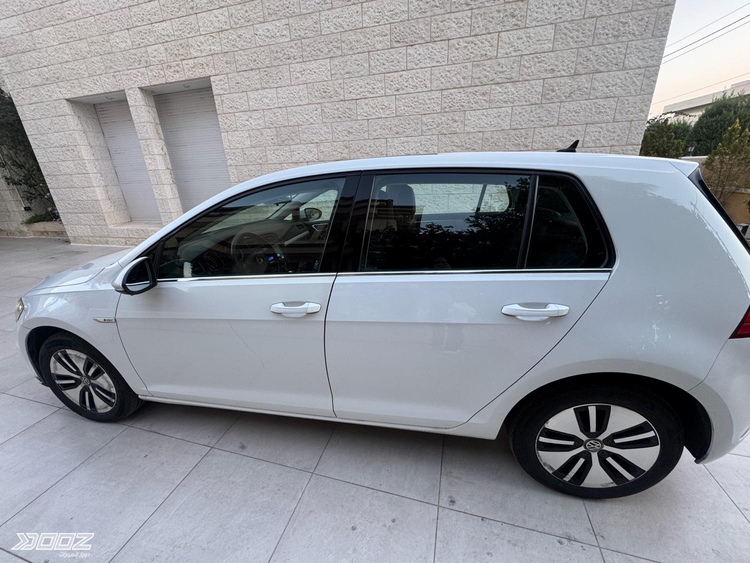 VW E-Golf 2019 for sale in Amman
