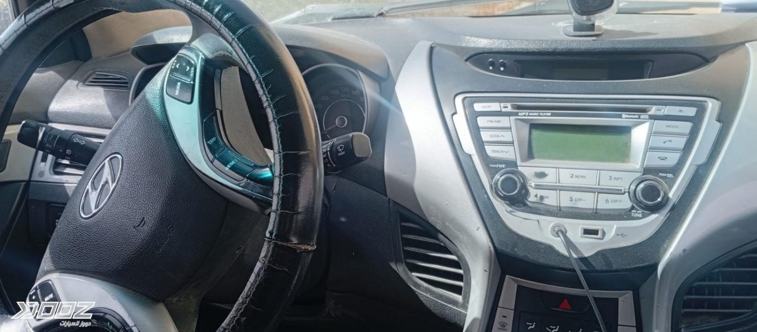 هيونداي Elantra 2012 للبيع في عمان