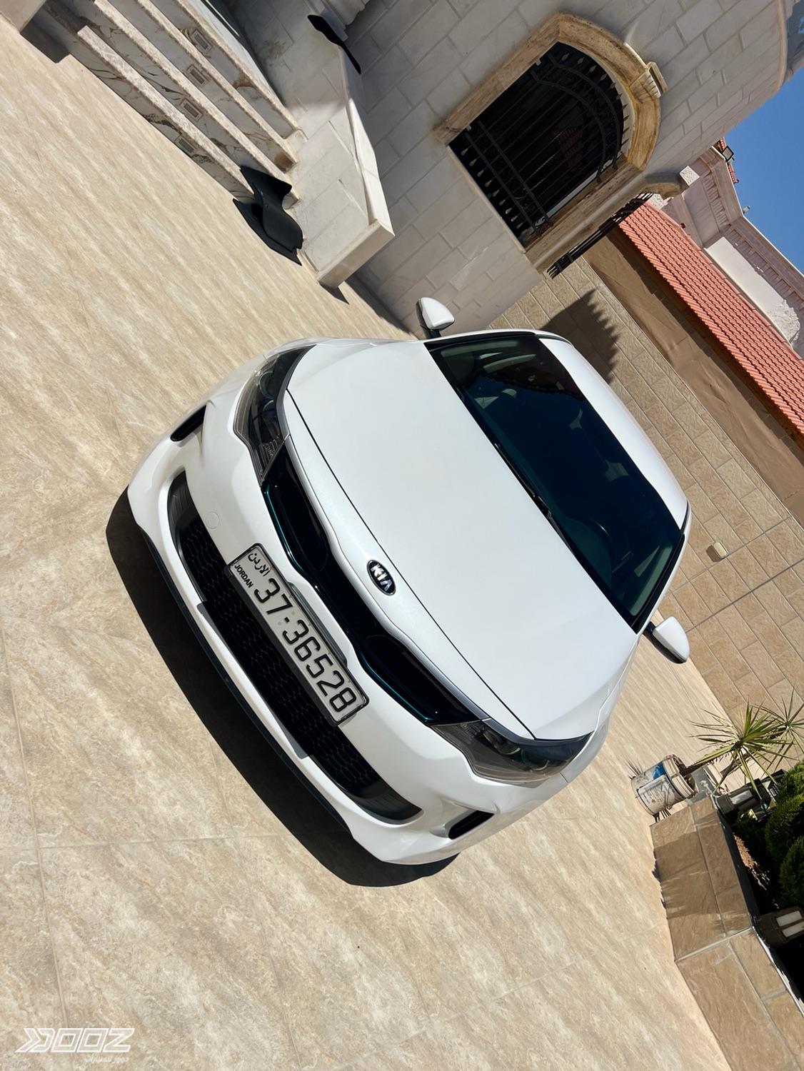 كيا Optima/K5 2017 للبيع في عمان