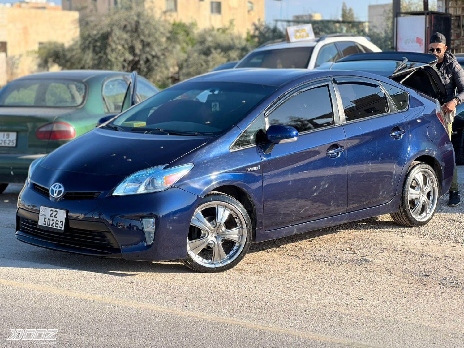 Toyota Prius 2014 for sale in Irbid