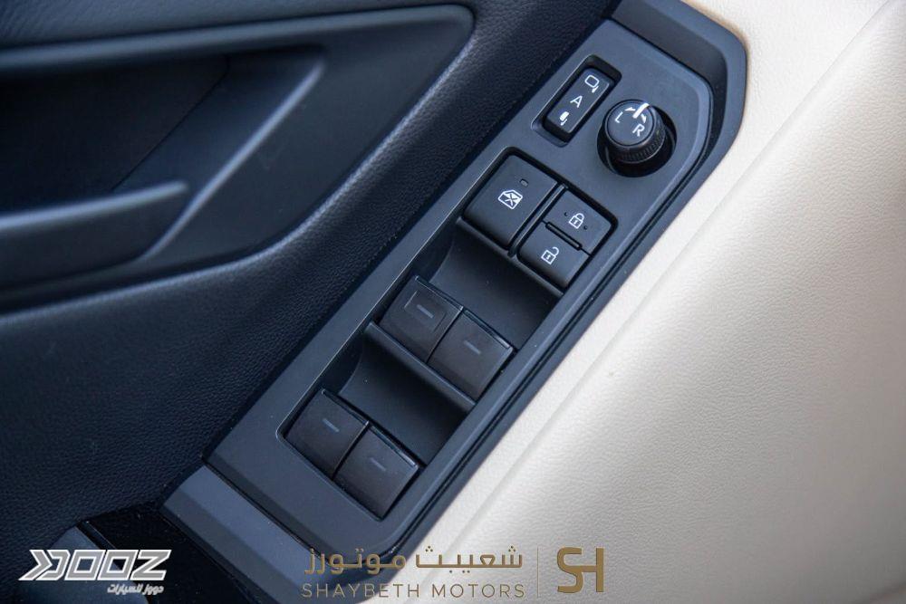 تويوتا لاند كروزر 2024 للبيع في عمان