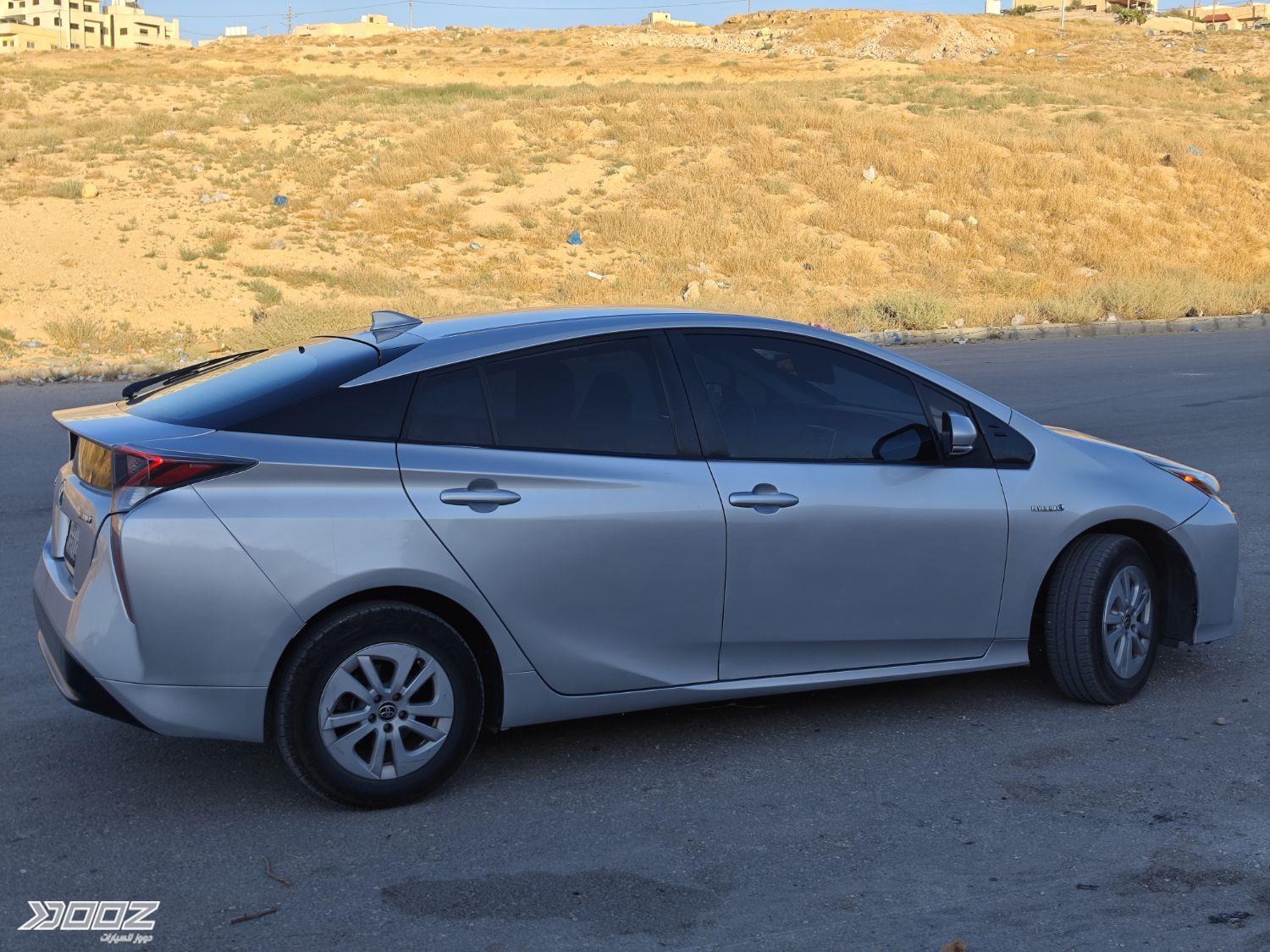 Toyota Prius 2017 for sale in Zarqa