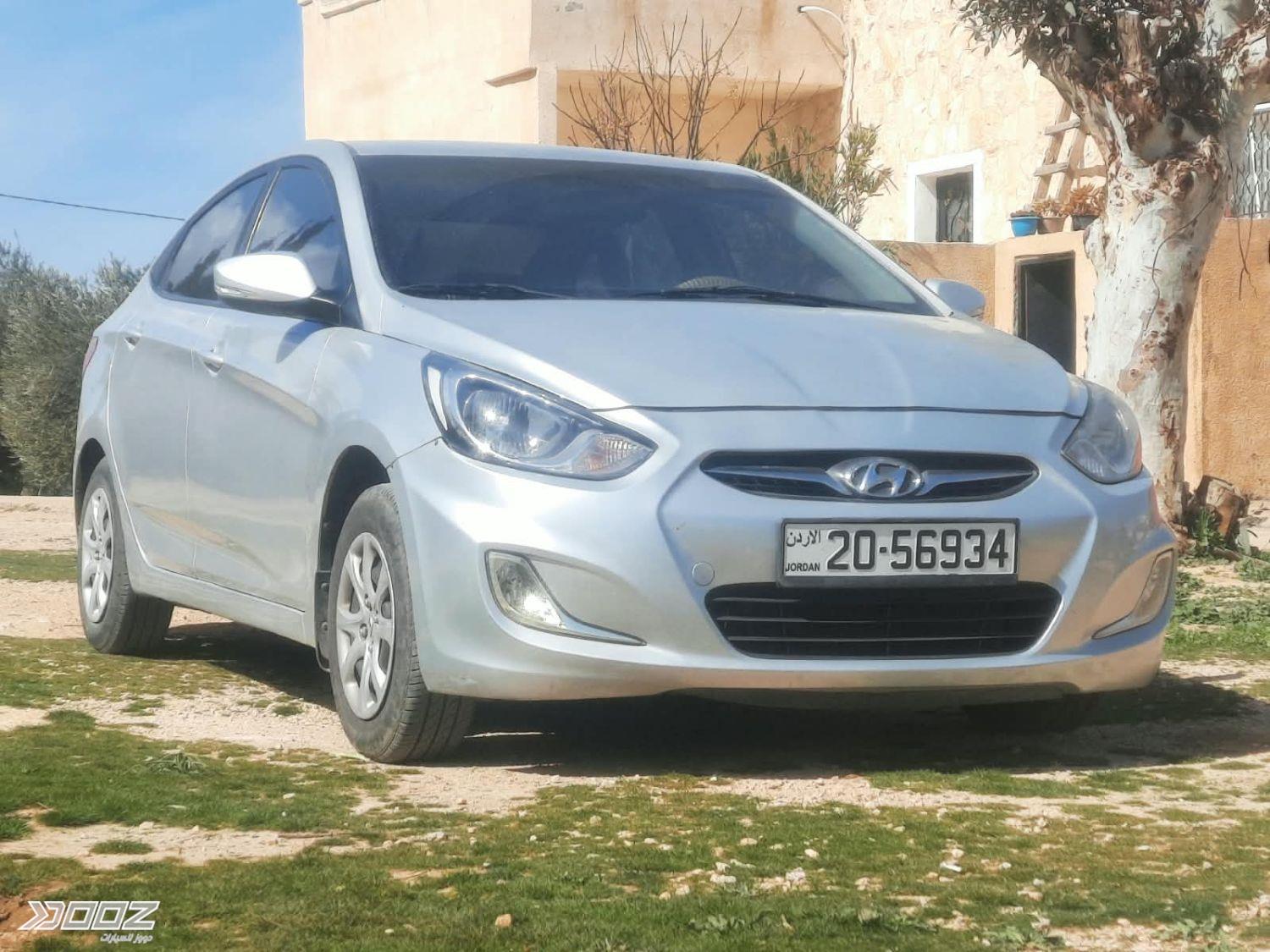 Hyundai Accent 2012 for sale in Mafraq