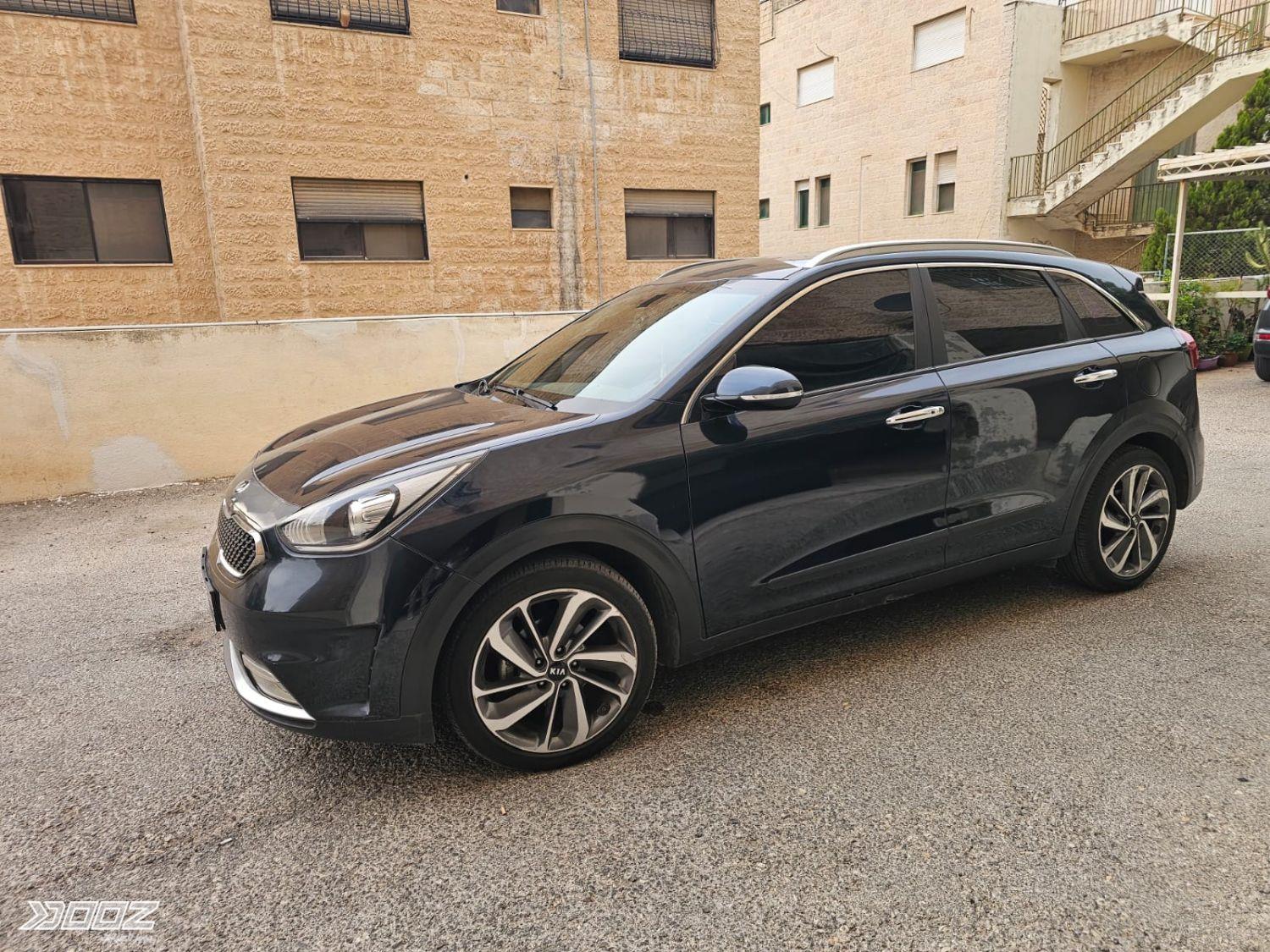 Kia Niro 2017 for sale in Amman