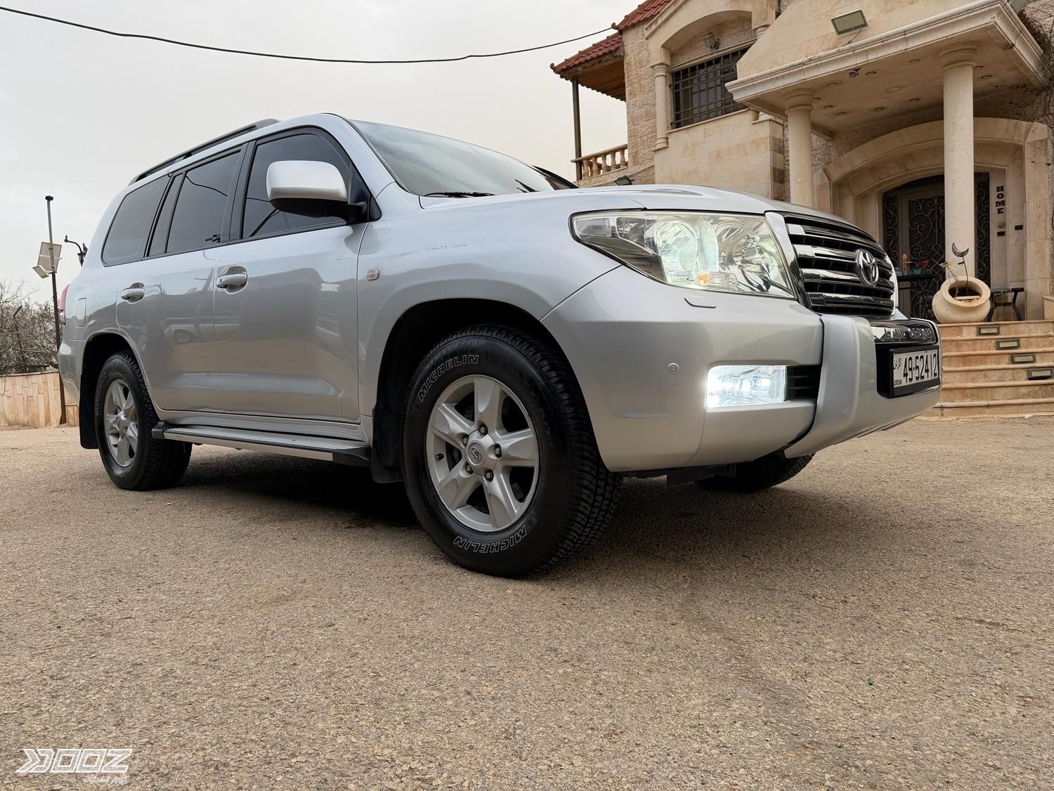تويوتا Land Cruiser 2010 للبيع في عمان
