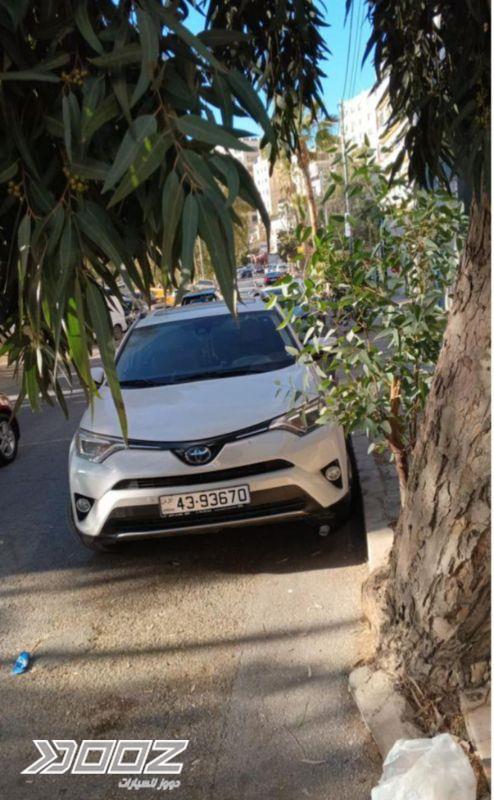 تويوتا RAV4 2016 للبيع في عمان