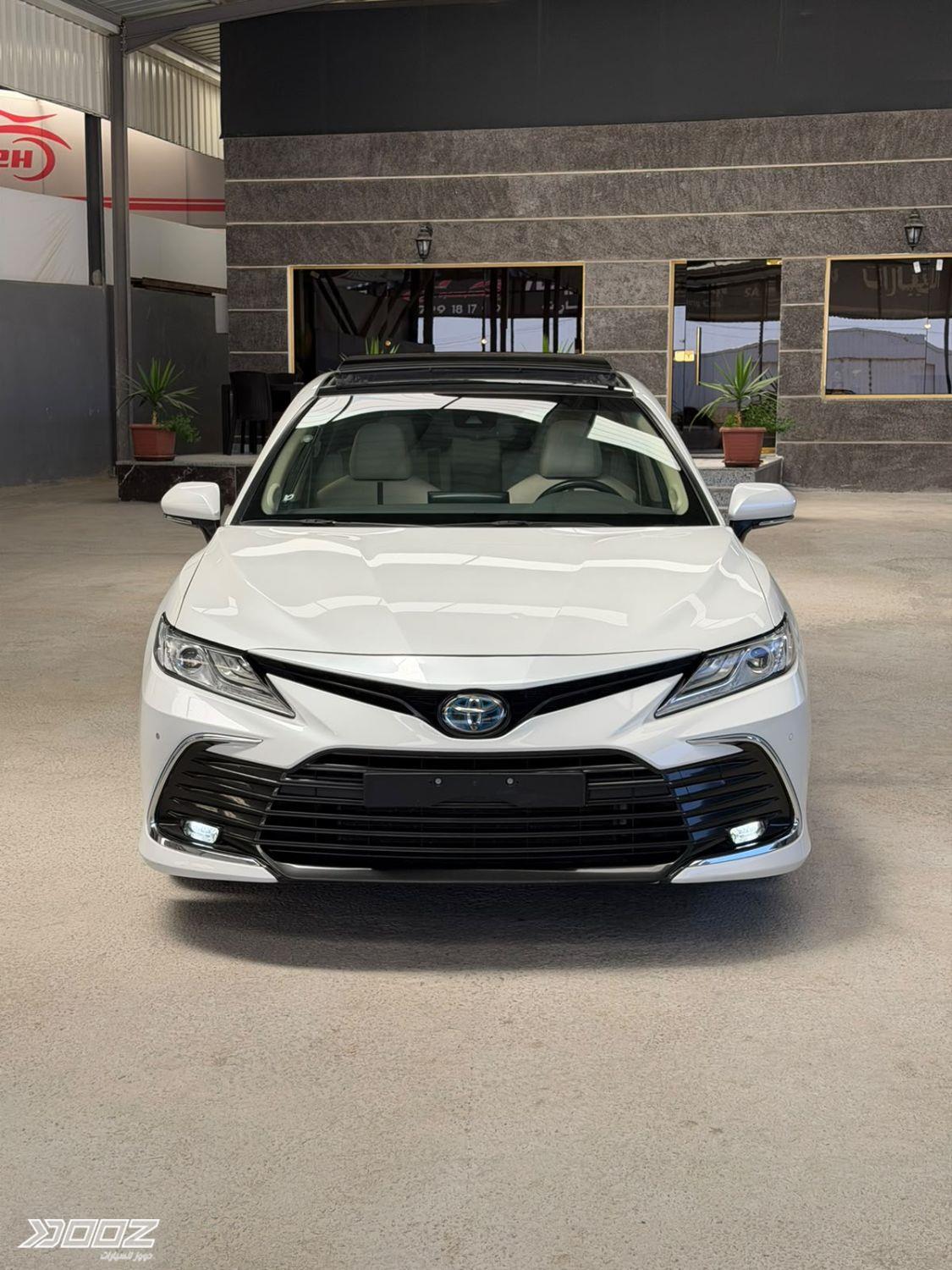 Toyota Camry 2023 for sale in Zarqa-freezone