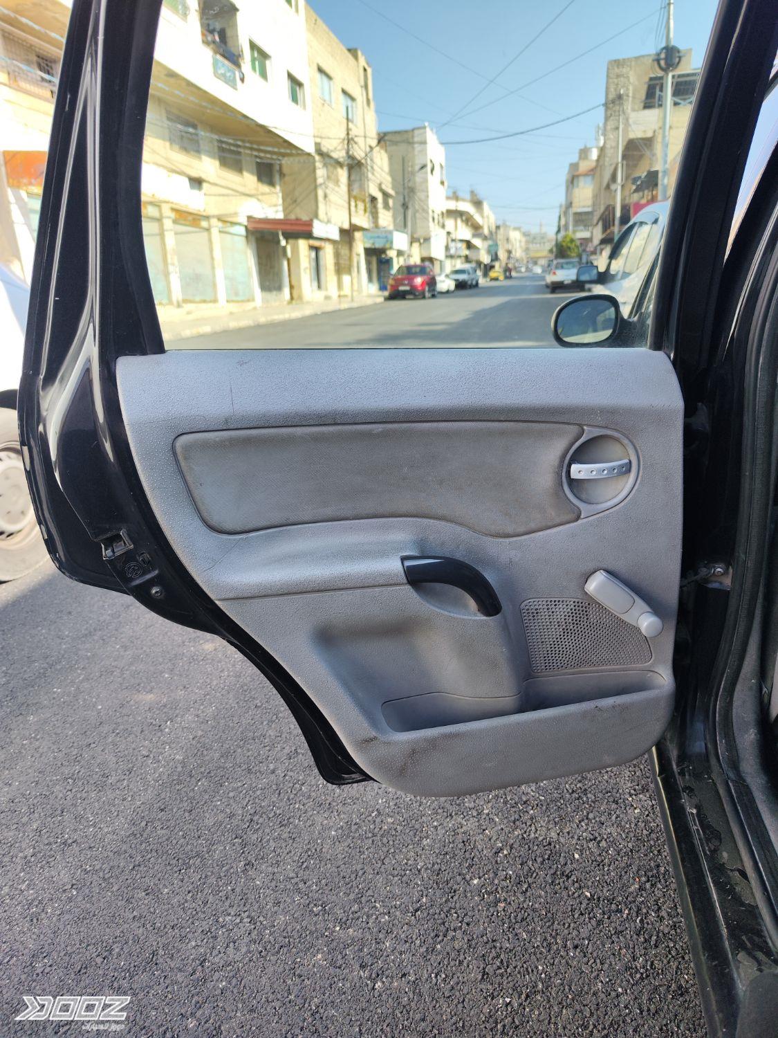 Citroen C3 2003 for sale in Irbid