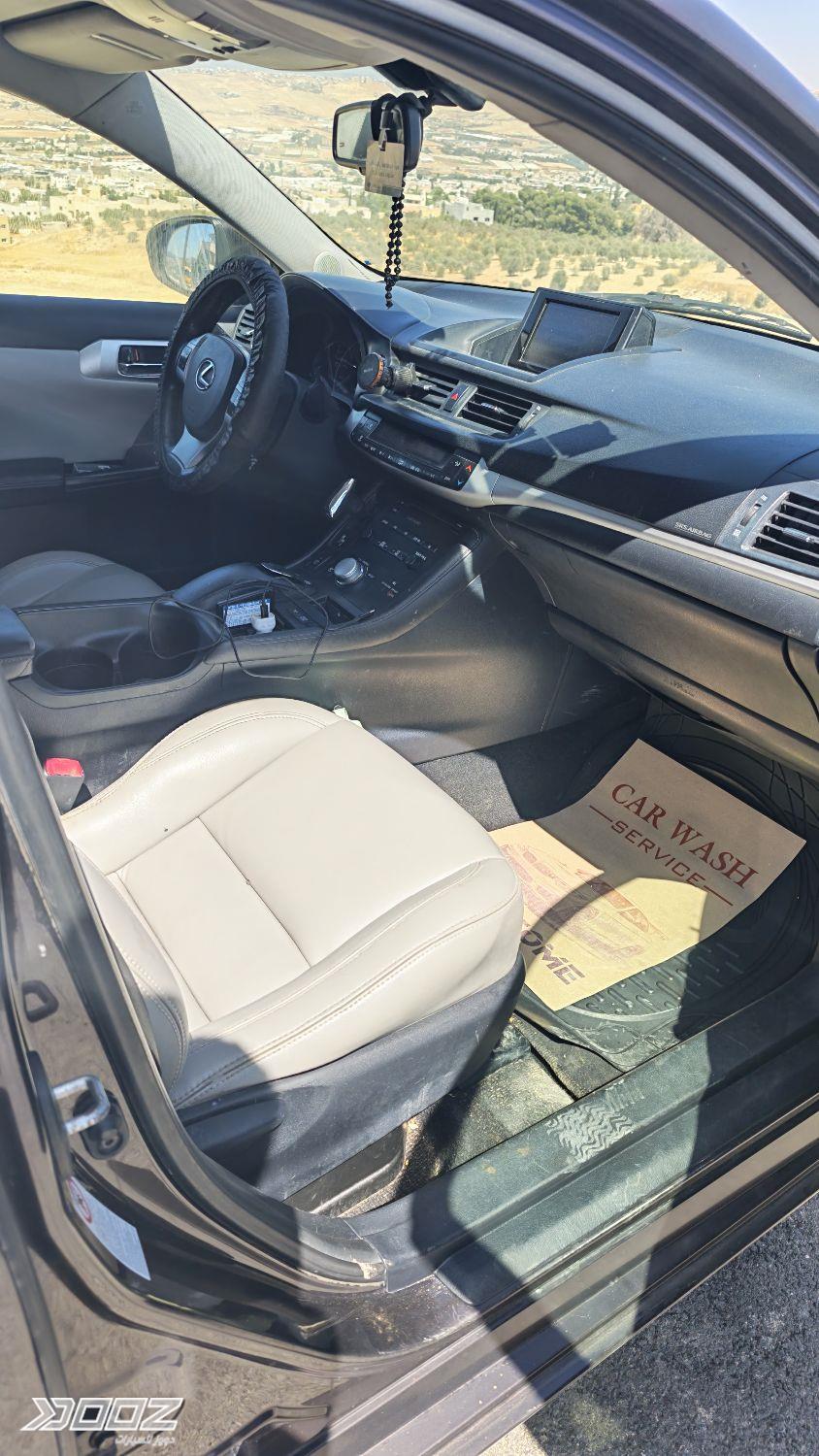 Lexus CT200H 2012 for sale in Amman