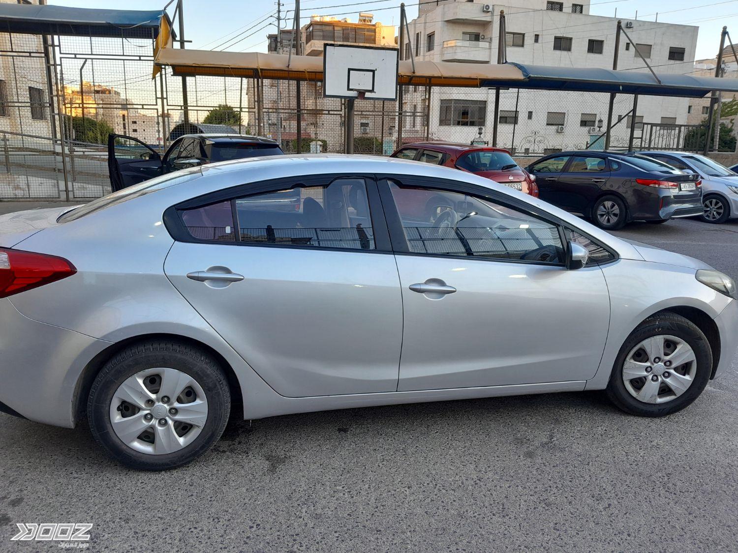 كيا Cerato 2015 للبيع في عمان