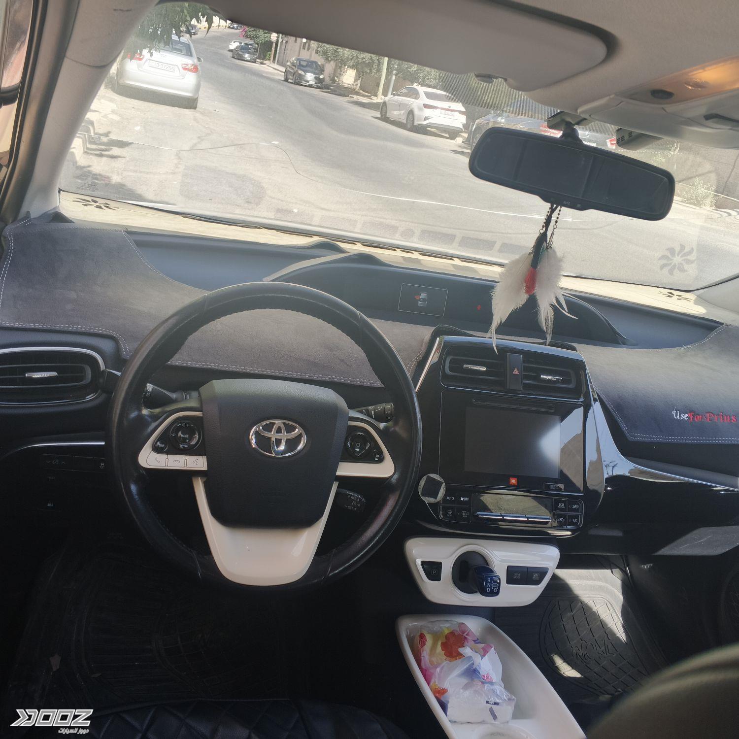 Toyota Prius 2017 for sale in Amman