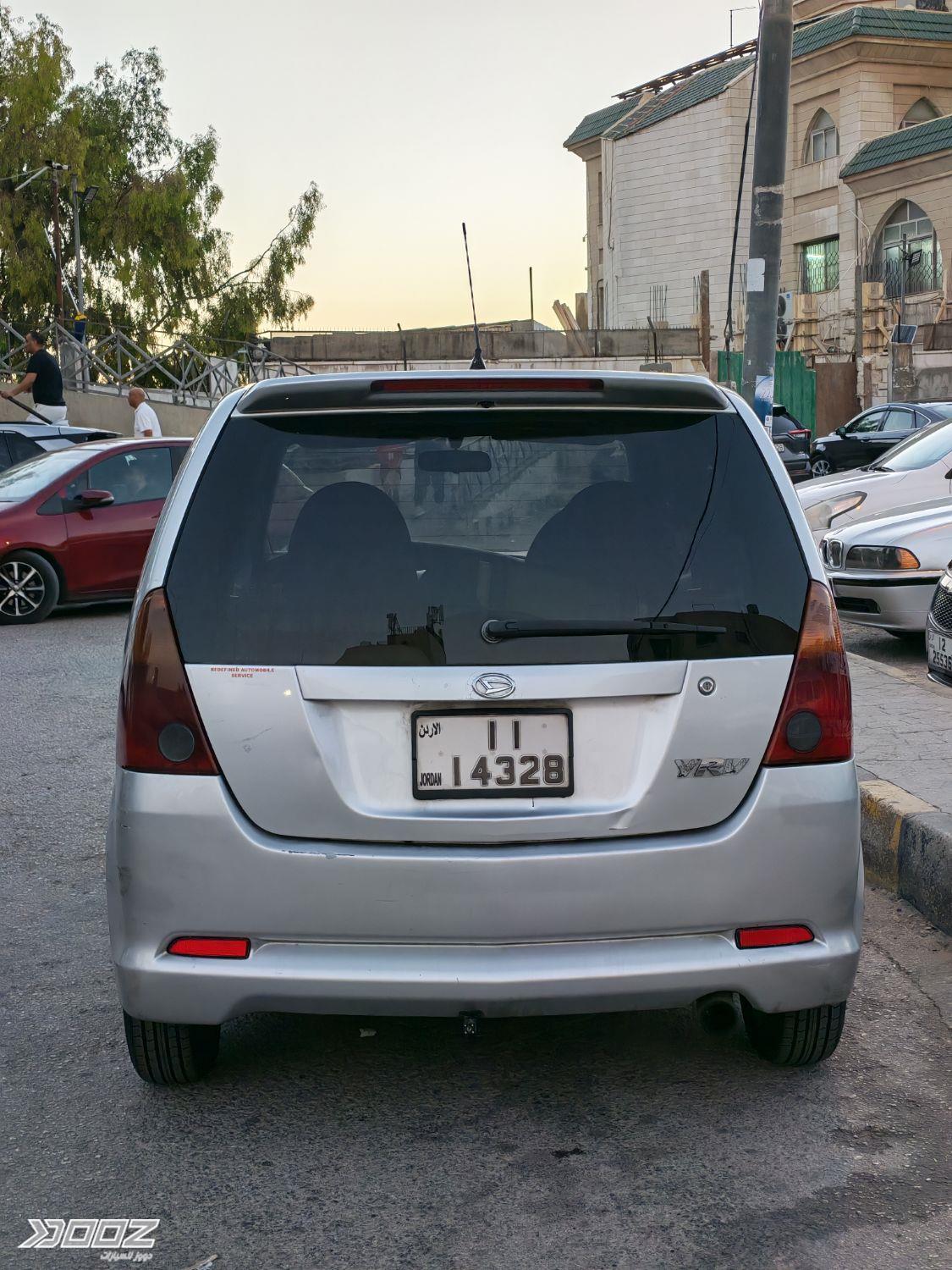 Daihatsu YRV 2001 for sale in Amman