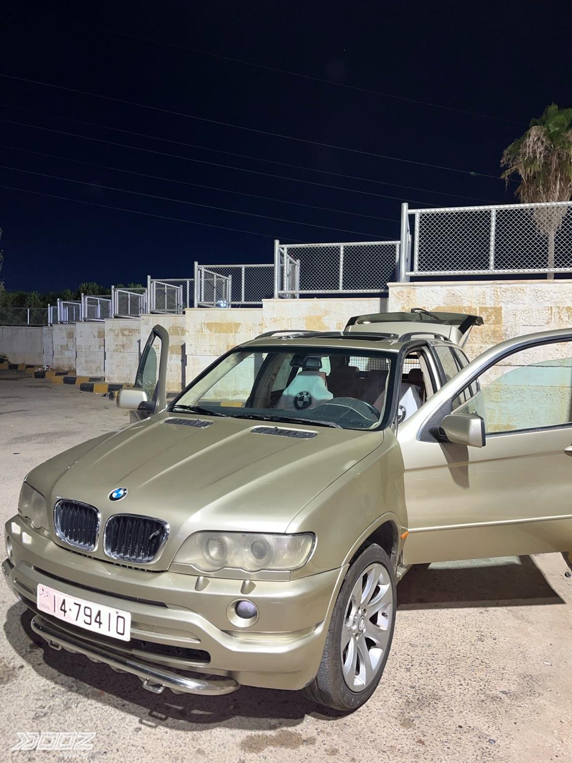 بي إم دبليو اكس 5 3.0i 2003 للبيع في عمان