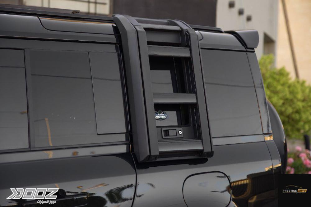 Land Rover Defender 2024 للبيع في عمان