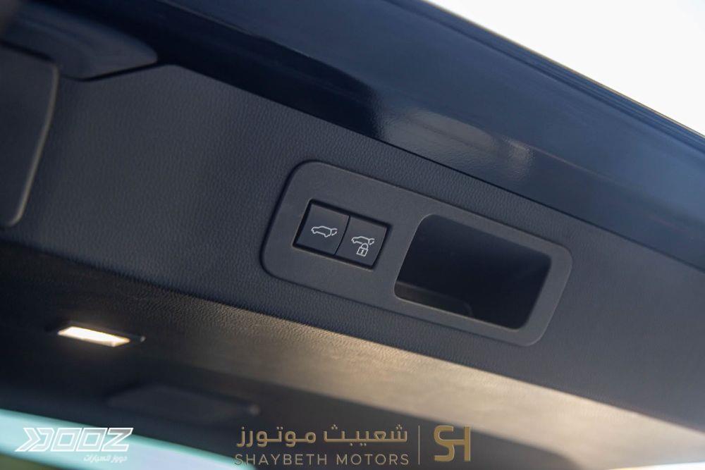 تويوتا لاند كروزر 2022 للبيع في عمان