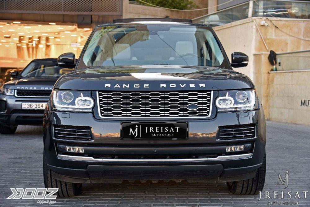 Land Rover Range Rover Vogue 2016 للبيع في عمان