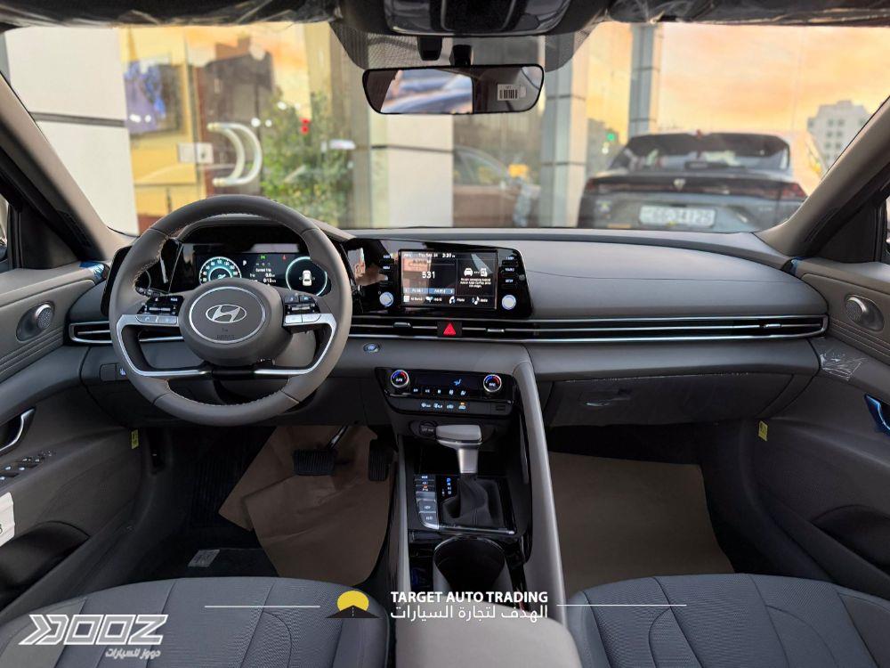 هيونداي Elantra 2026 للبيع في عمان