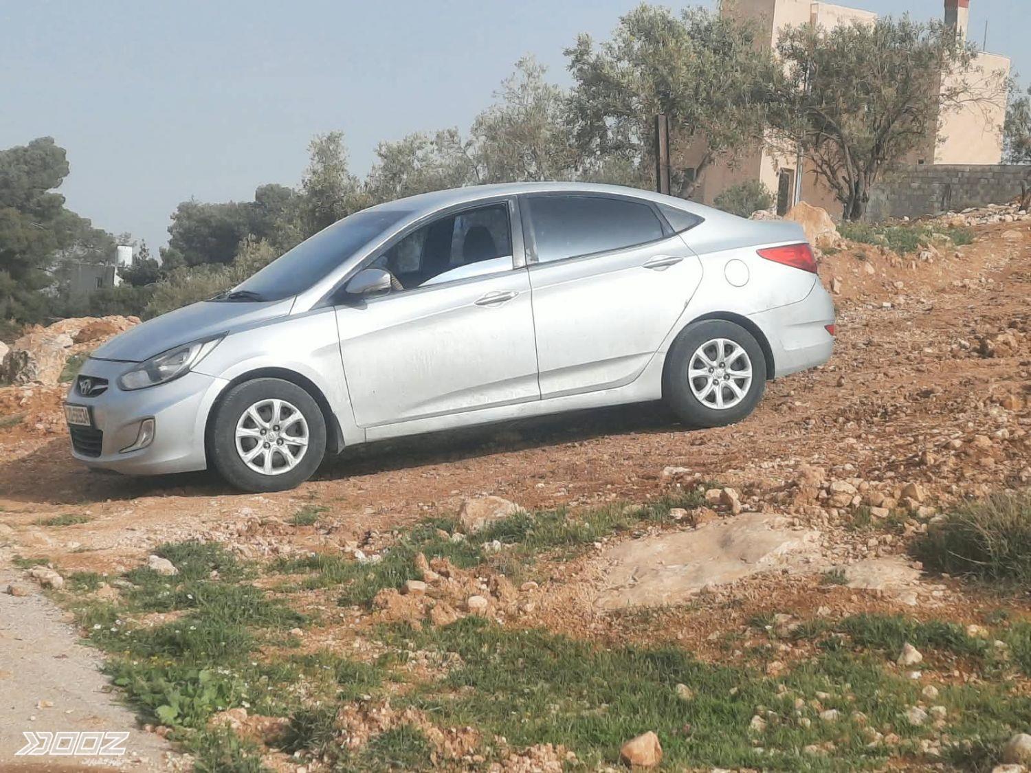 Hyundai Accent 2012 for sale in Mafraq