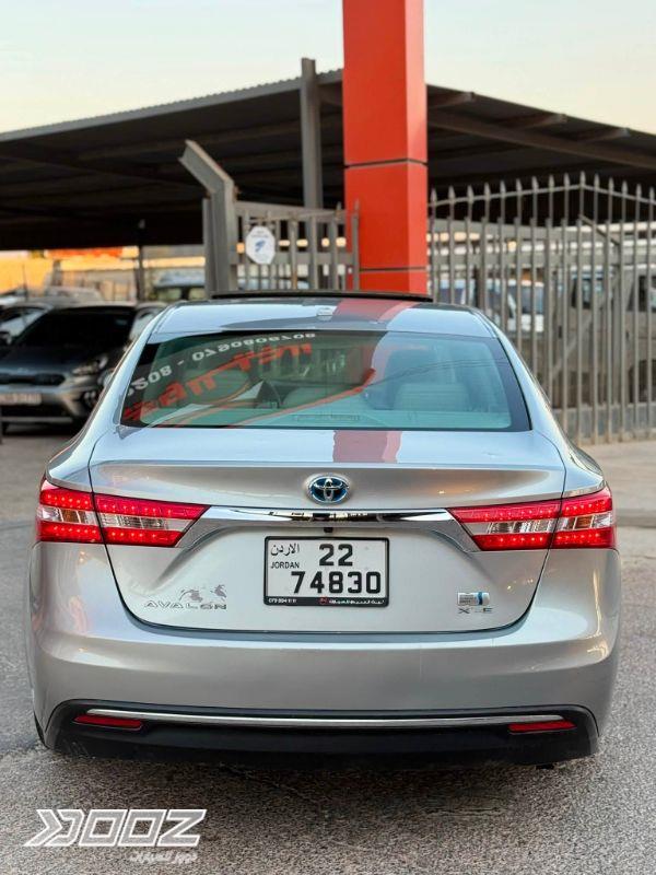 Toyota Avalon 2015 for sale in Zarqa-freezone